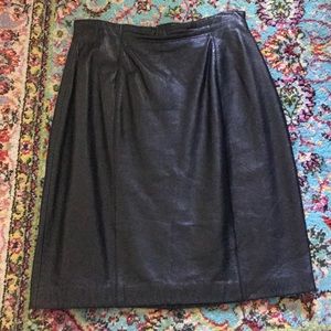 Real Leather Skirt *VINTAGE*